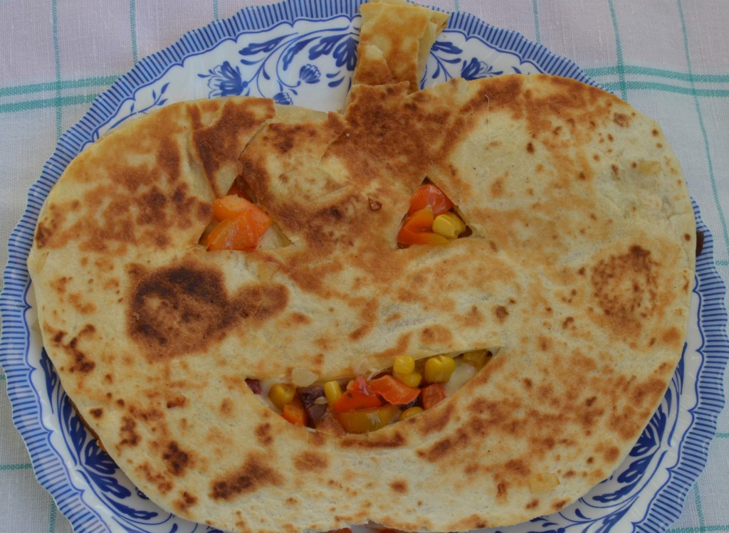 Хелоуин кесадия | Цветелина Начева